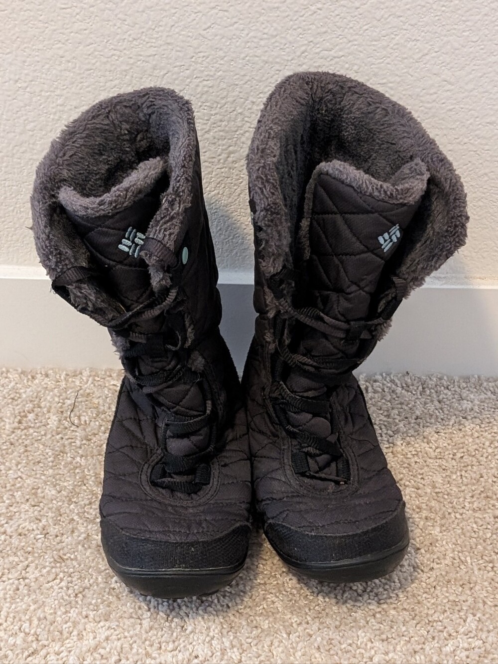 Women's Columbia Black Minx Mid Insulated Waterproof Winter Boots SZ4